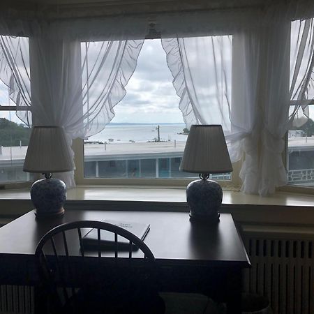 Sands Of Time Motor Inn & Harbor House Woods Hole Bagian luar foto